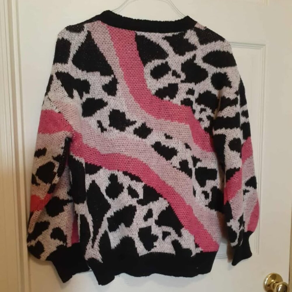 New "a.gain" Vibrant Leopard Print Pink Sweater with Beaded Detail on Front NWT - Picture 3 of 4